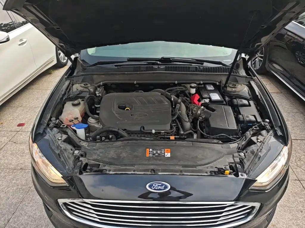Ford Mondeo — миниатюра 20
