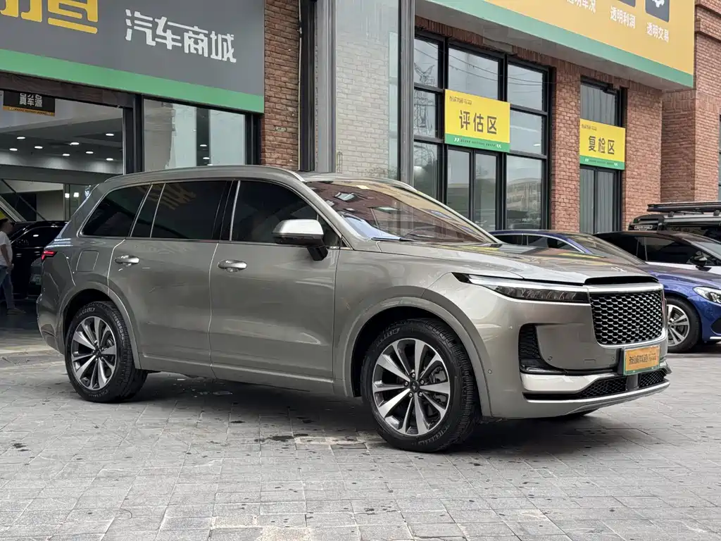 Li Auto Li ONE — миниатюра 3