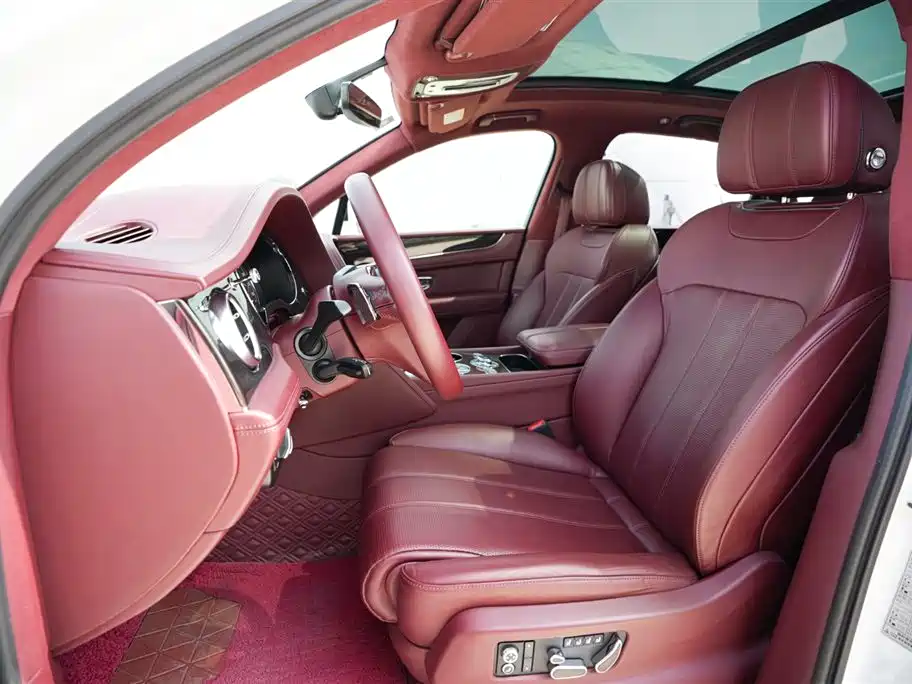 Bentley Bentayga 2018 4.0T V8