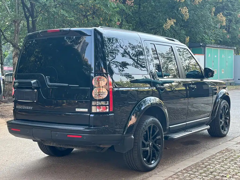 Land Rover Discovery — миниатюра 7