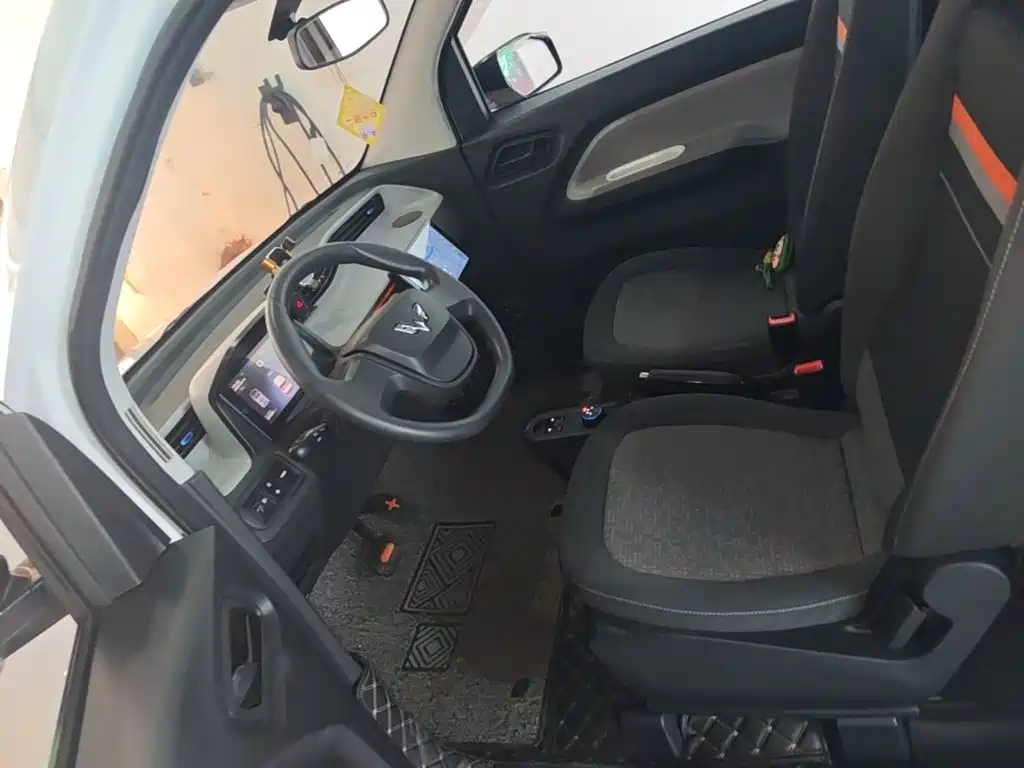 Wuling MINIEV — миниатюра 15