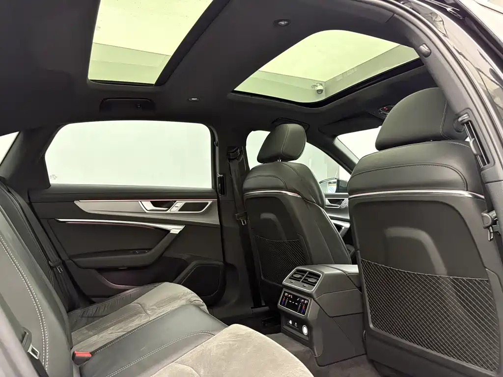 Audi A6L — миниатюра 9