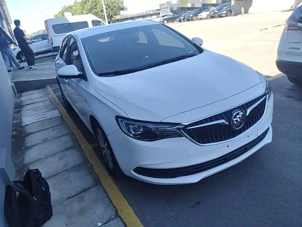 Buick Excelle — миниатюра 4