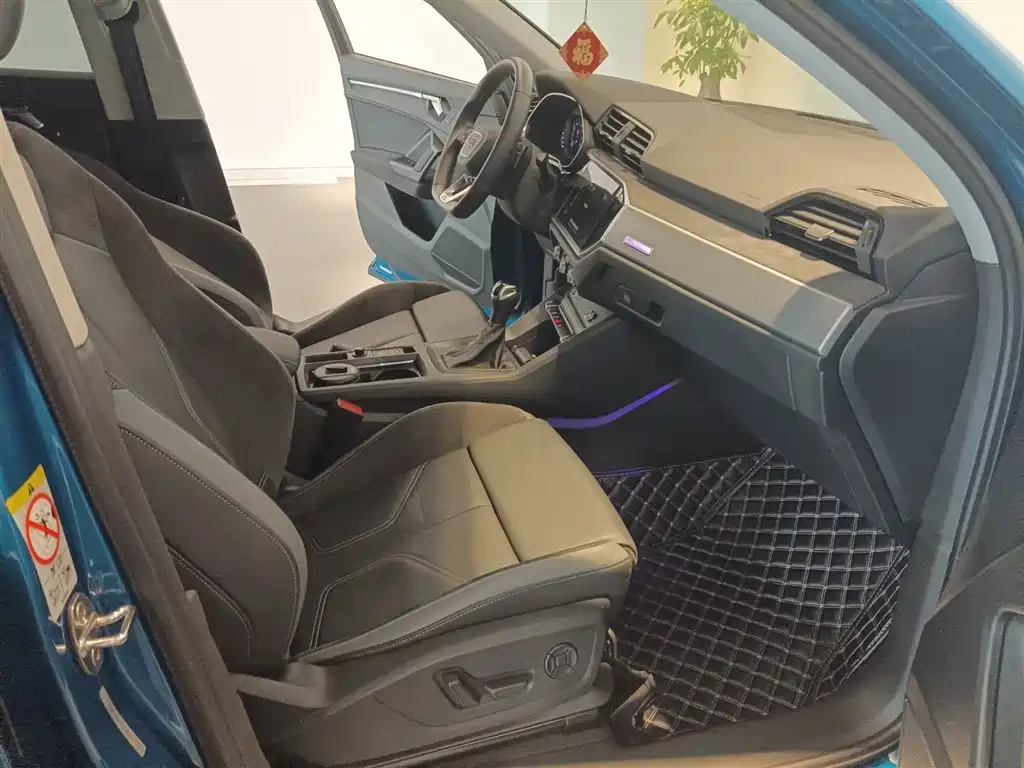 Audi Q3 Sportback — миниатюра 11