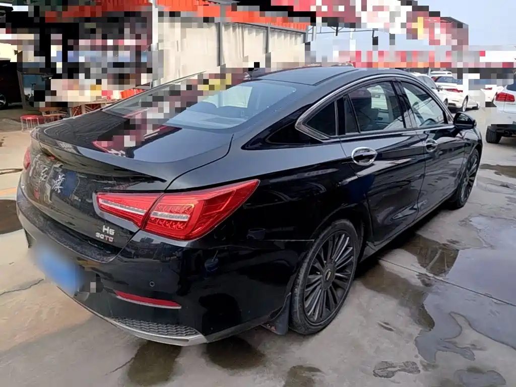 Hongqi Hongqi H5 — миниатюра 7