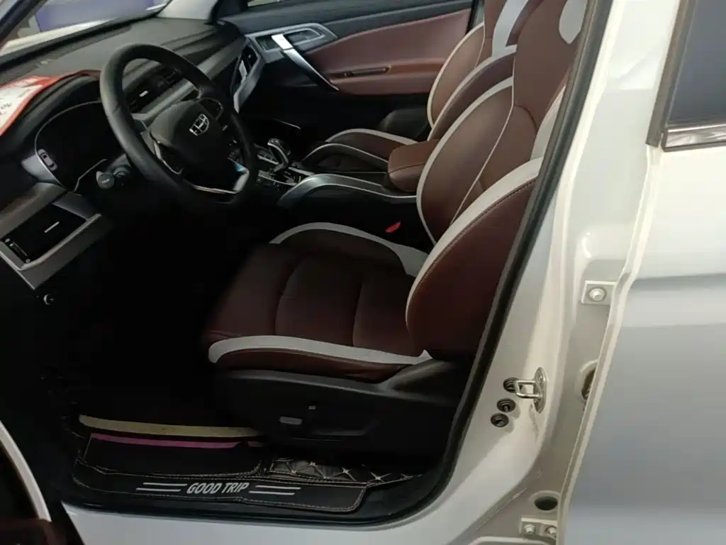 Geely Boyue — миниатюра 15
