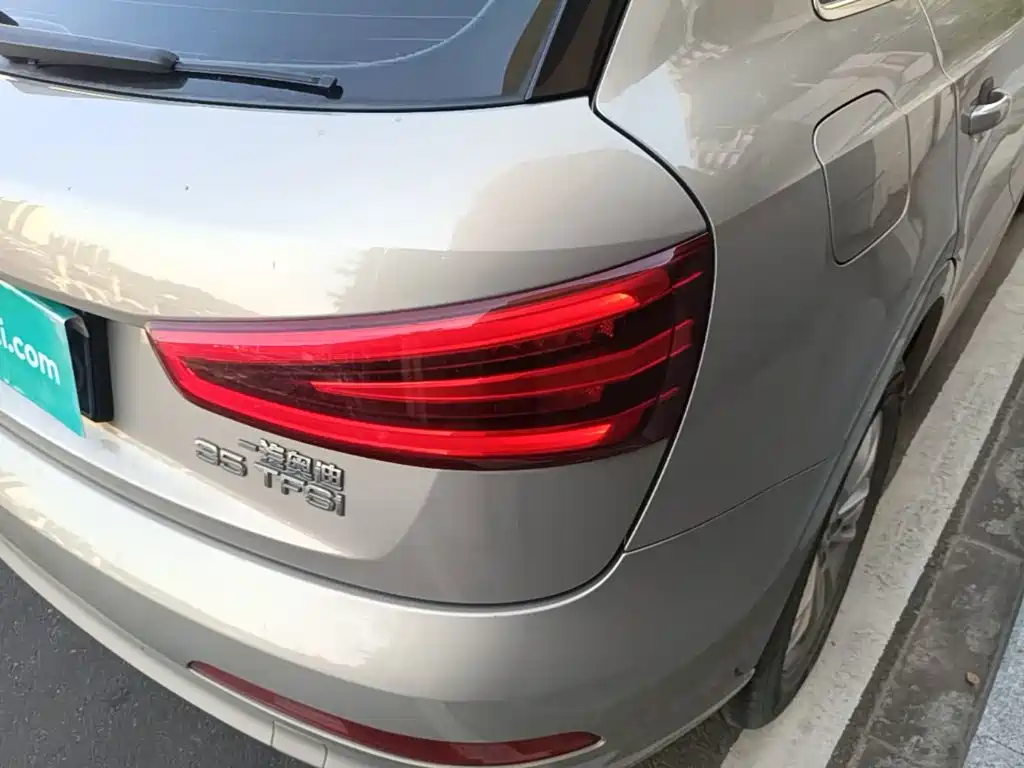 Audi Q3 — миниатюра 8