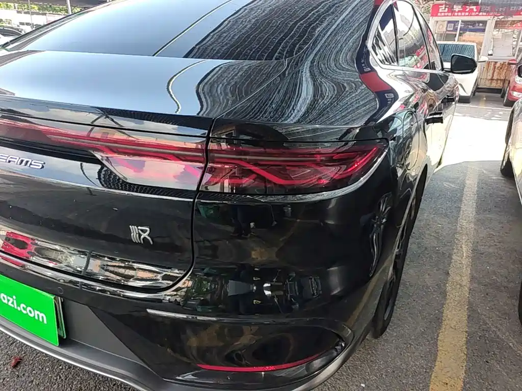 BYD Han — миниатюра 8