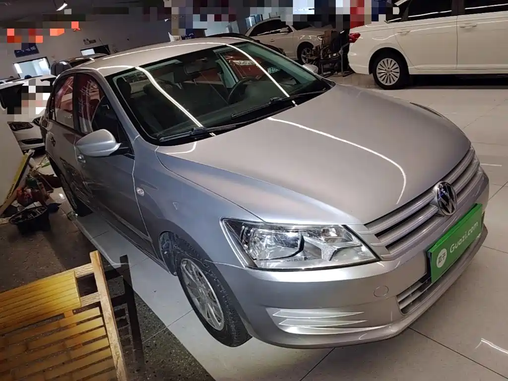 Volkswagen Santana — миниатюра 4