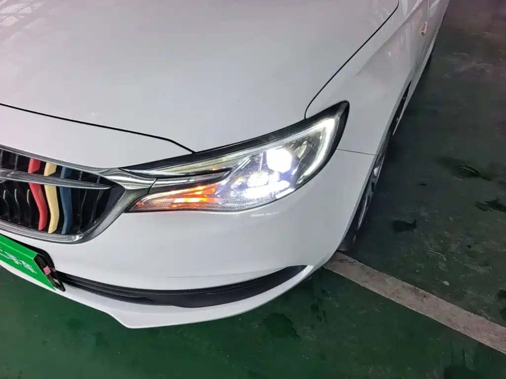 Buick Excelle — миниатюра 24