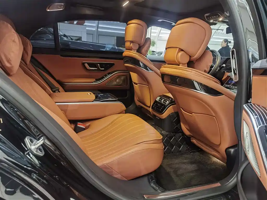 MERCEDES-BENZ S CLASS