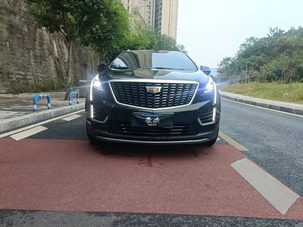 Cadillac XT5 — миниатюра 3