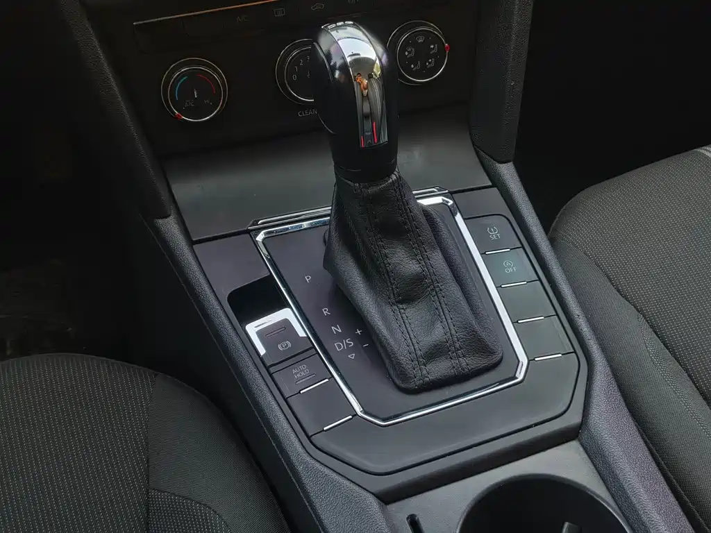 Volkswagen Lamando — миниатюра 9
