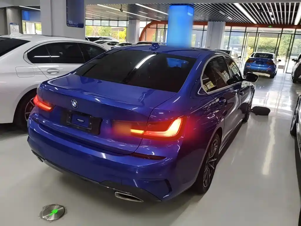 BMW 3 Series — миниатюра 7