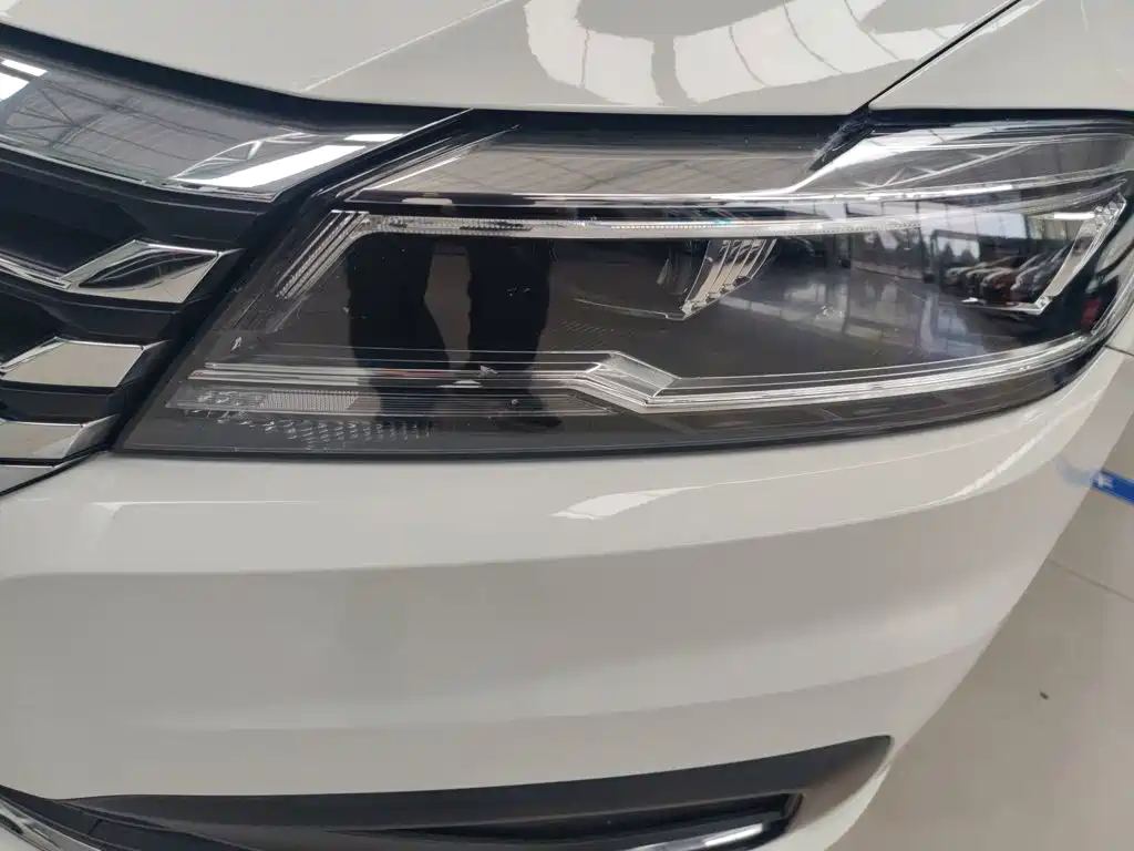 Volkswagen Lavida — миниатюра 18