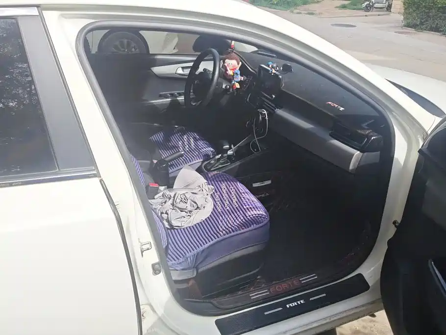 Kia Forte — миниатюра 8