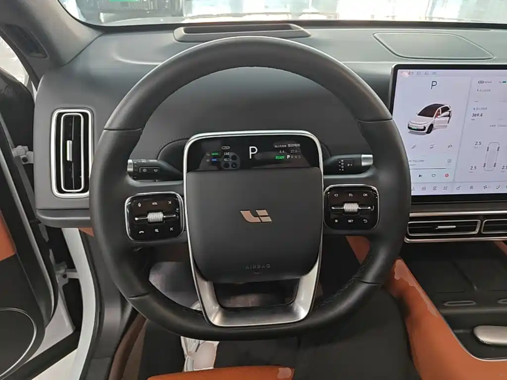 Li Auto Li L6 — миниатюра 11