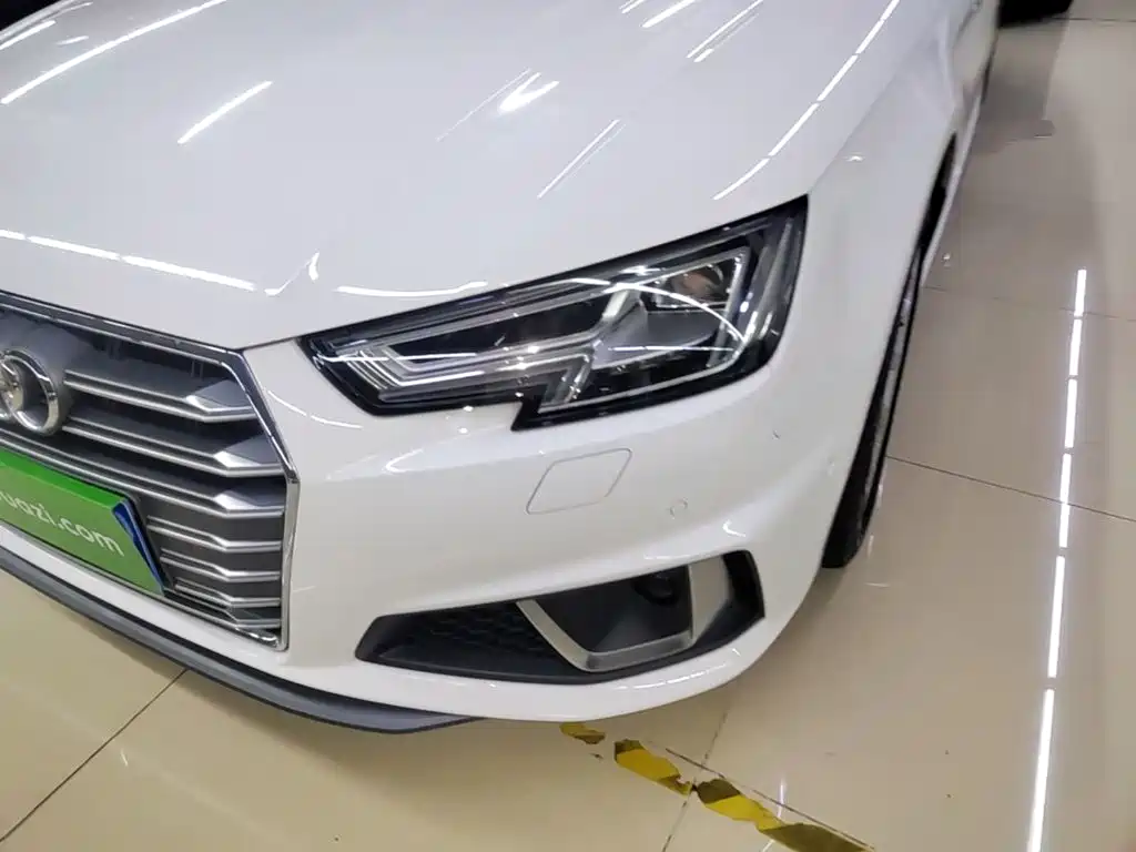 Audi A4L — миниатюра 24