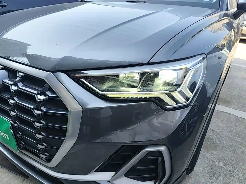 Audi Q3 — миниатюра 24