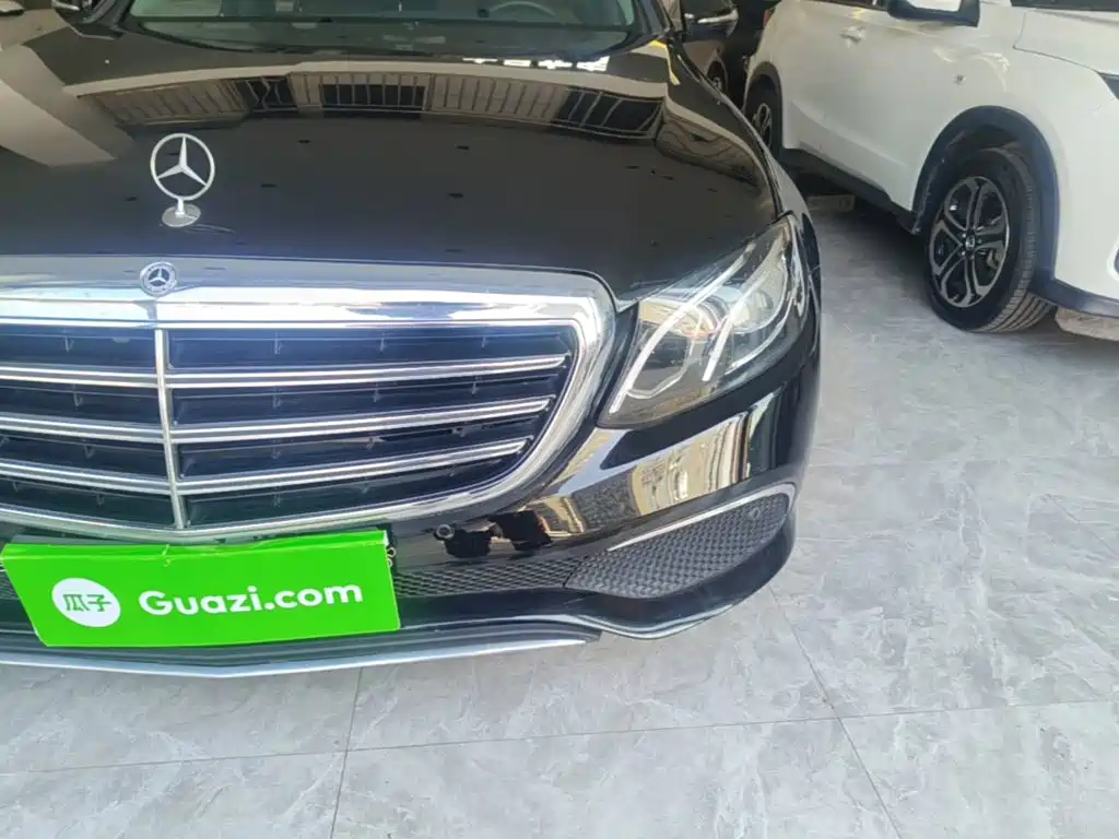 Mercedes-Benz E-Class — миниатюра 24