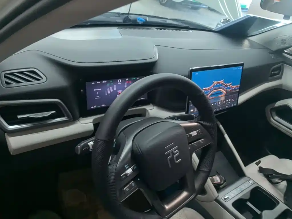 BYD Yuan UP — миниатюра 10