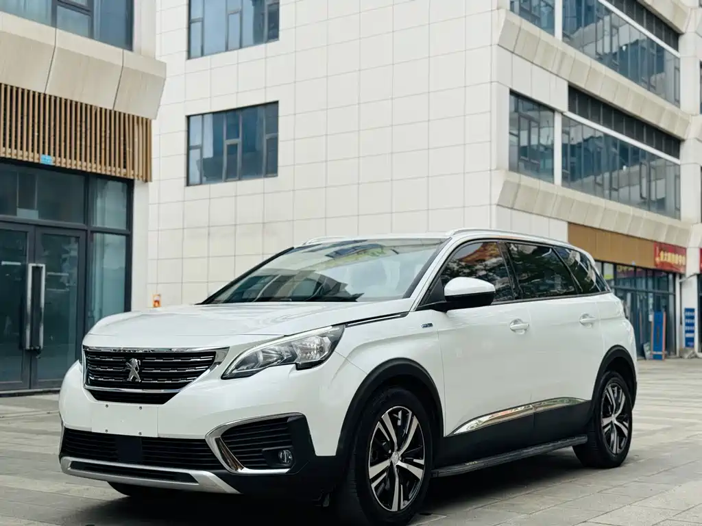 Peugeot 5008 2018