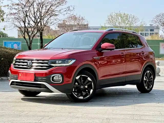 VOLKSWAGEN EXPLORING THE SHADOW