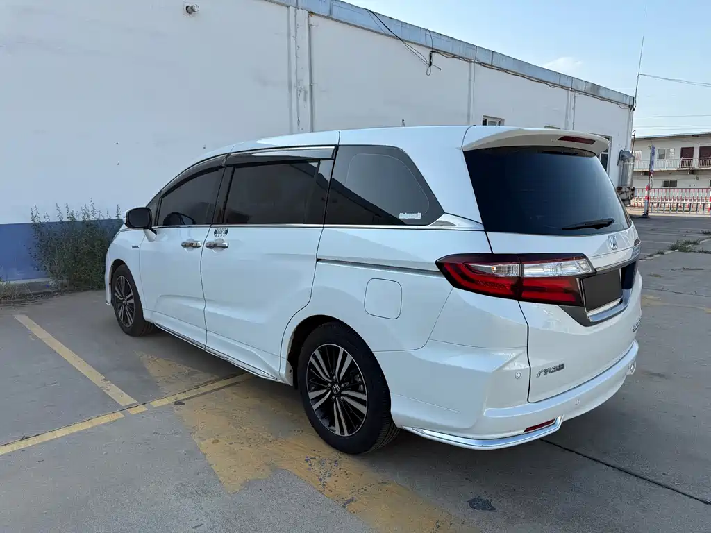 Honda Odyssey — миниатюра 9