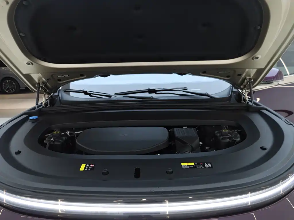 Li Auto Li L9 — миниатюра 19
