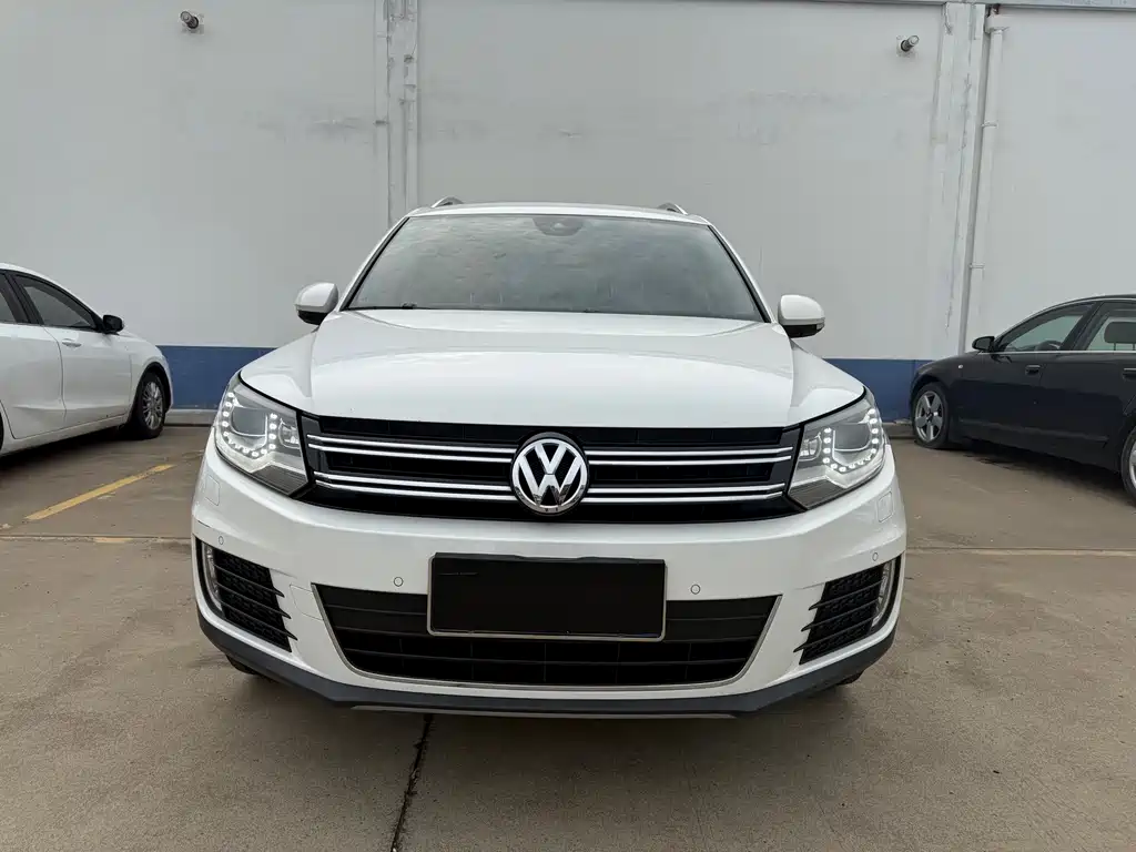 Volkswagen Tiguan — миниатюра 2