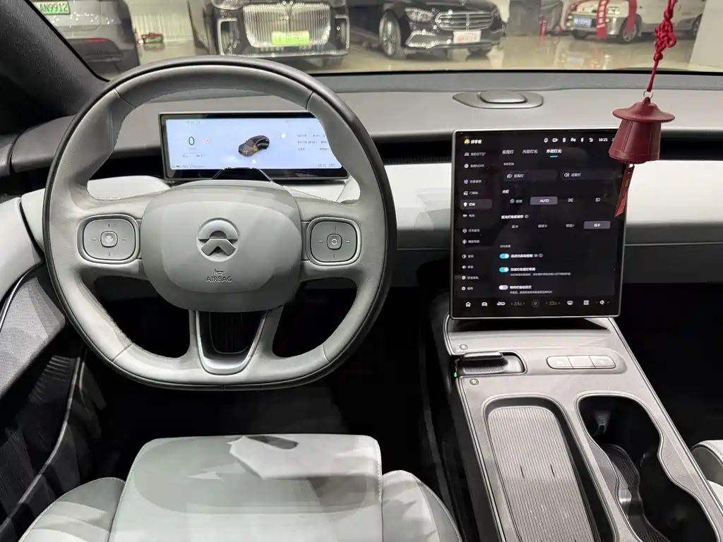 NIO ET5T — миниатюра 8