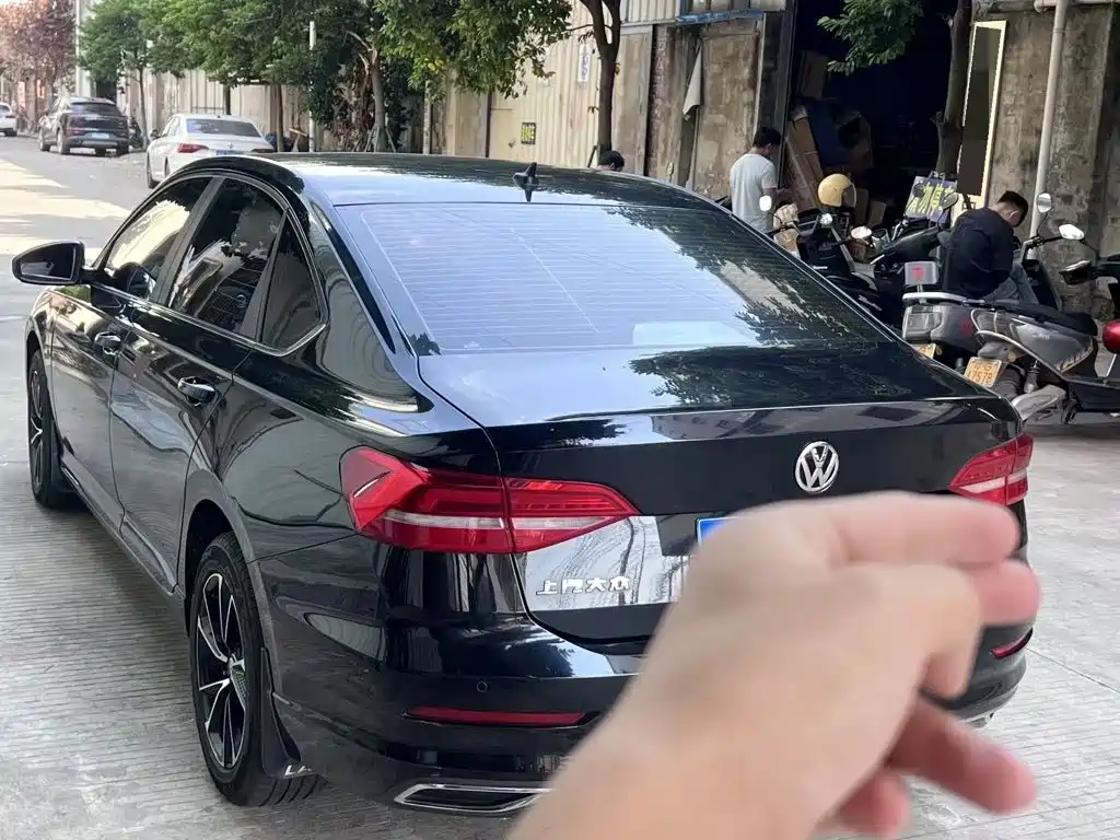 Volkswagen Lavida — миниатюра 8