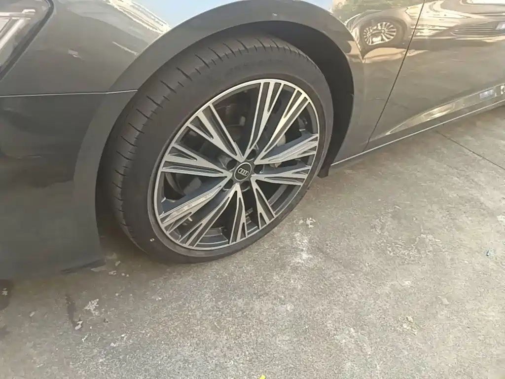 Audi A6L — миниатюра 23