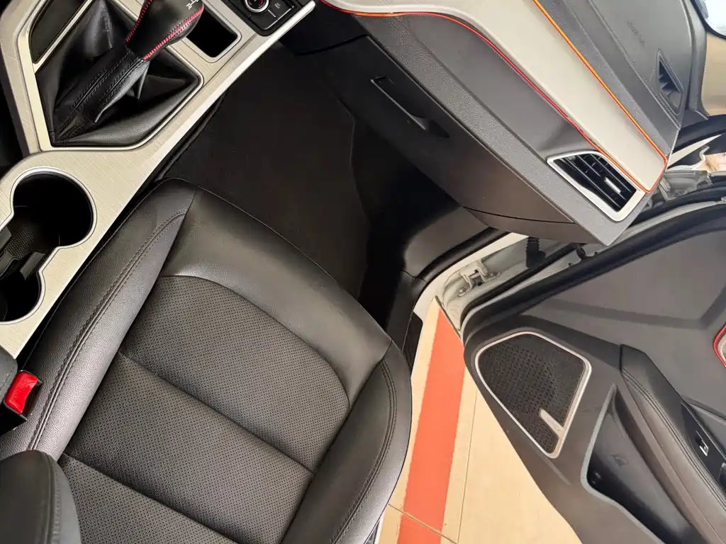 Geely Vision — миниатюра 24