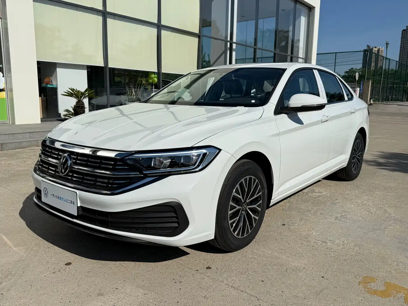 Volkswagen Sagitar