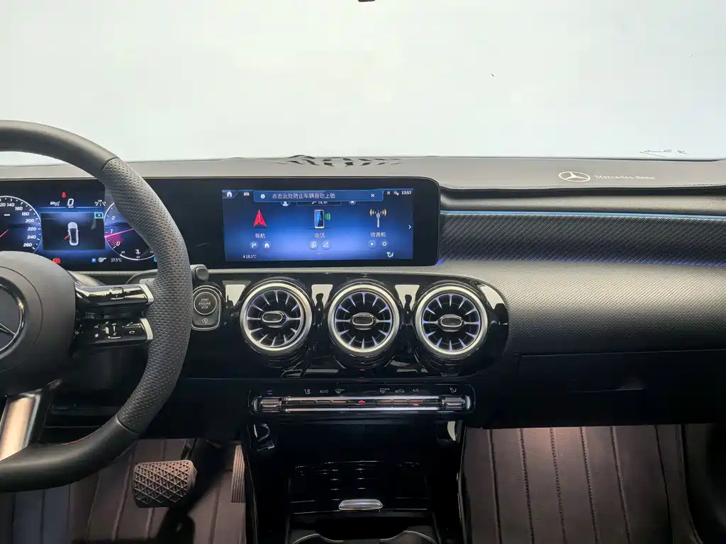 Mercedes-Benz A-Class — миниатюра 17