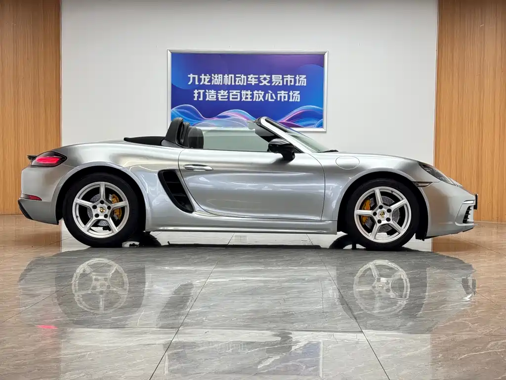 Porsche 718 — миниатюра 11