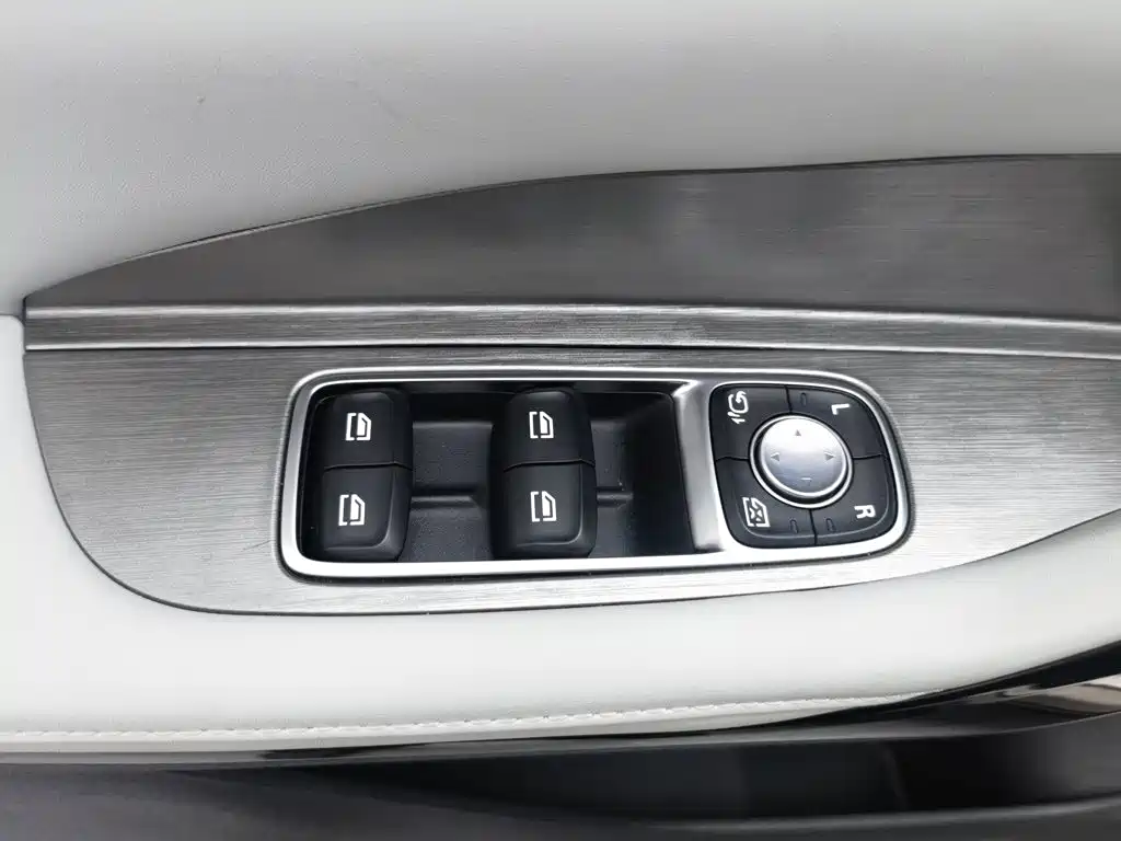 Maxus G70 — миниатюра 9