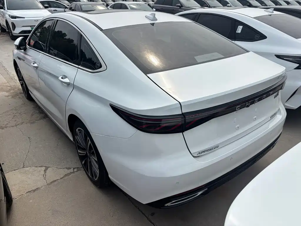 Chery Arrizo 8 PRO — миниатюра 9
