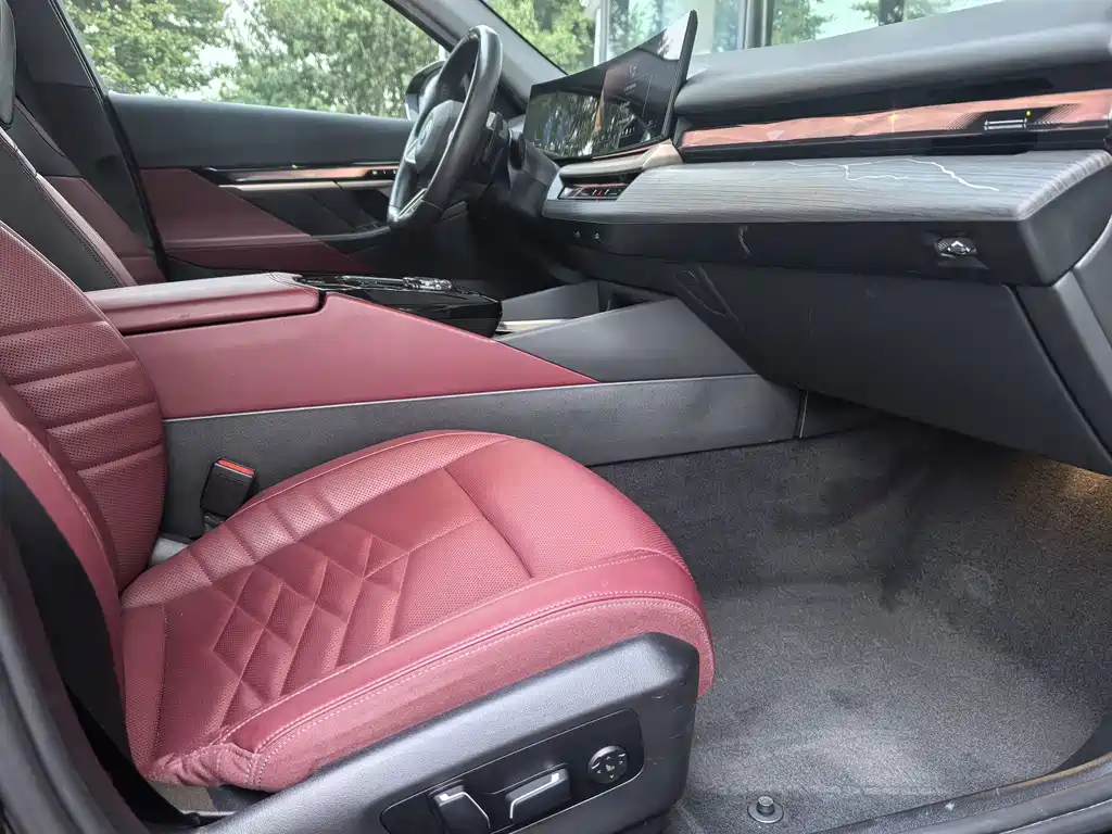 BMW 5 Series 5 2025 530Li Premium M Sport