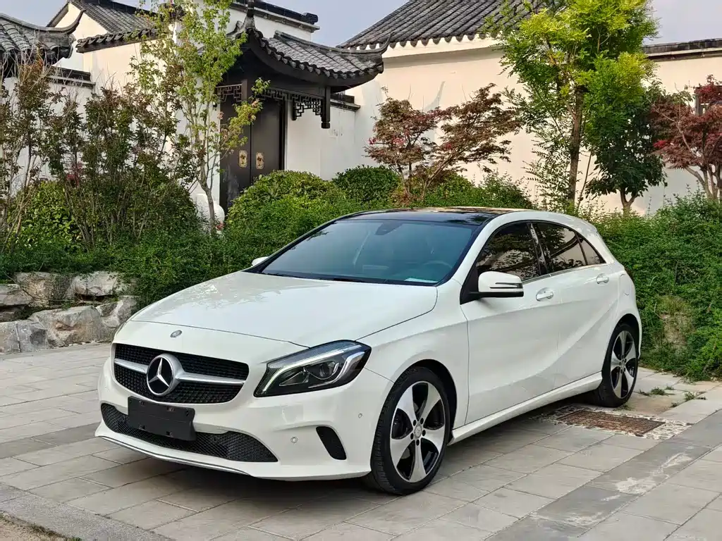 Mercedes-Benz A-Class (Import) 2017