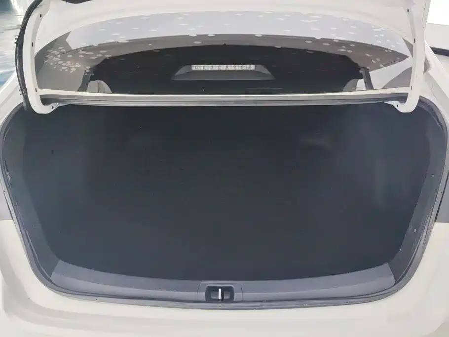 Toyota Corolla — миниатюра 4