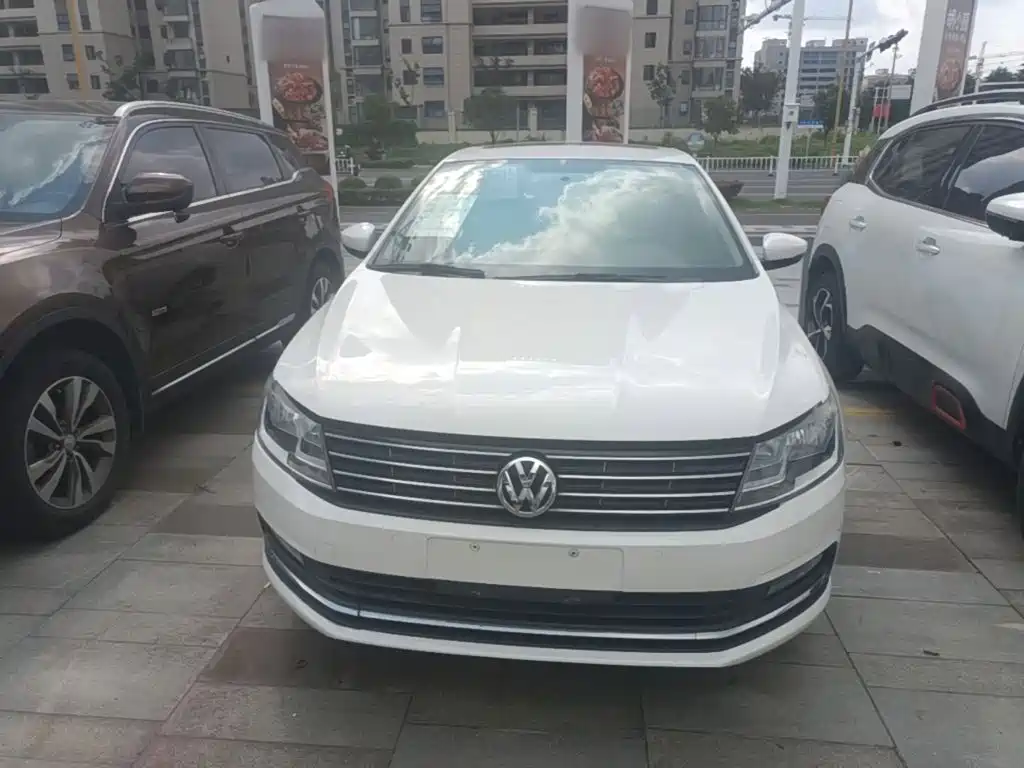 Volkswagen Lavida — миниатюра 3