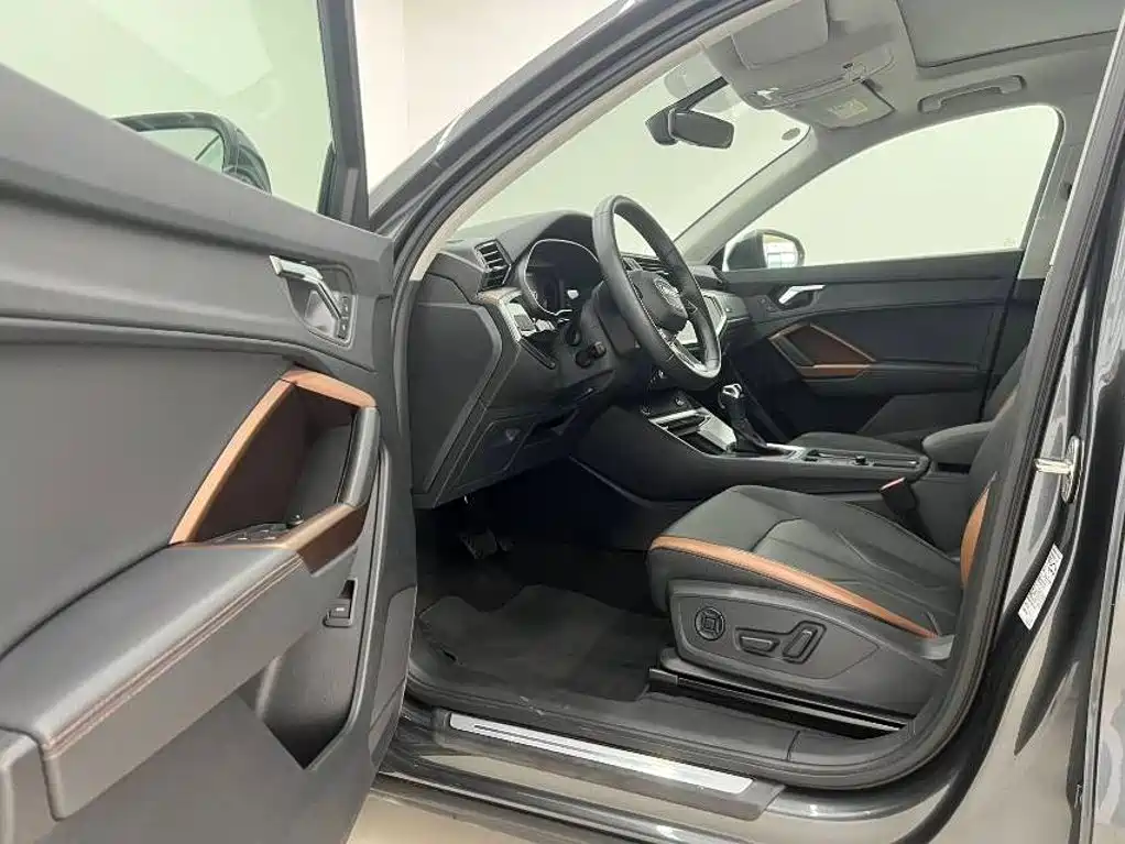 Audi Q3 — миниатюра 9