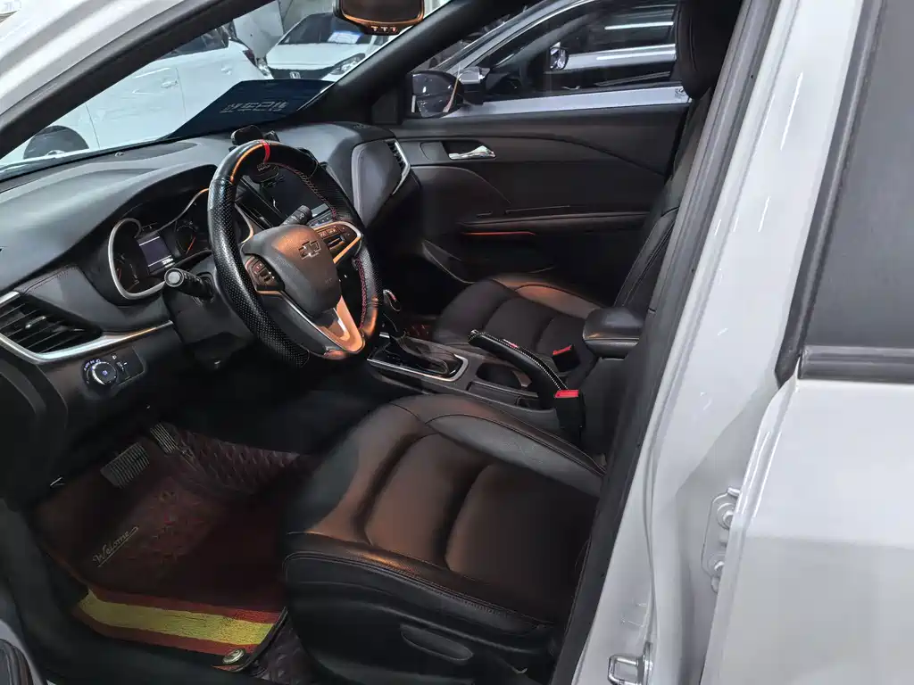 Chevrolet Monza — миниатюра 6
