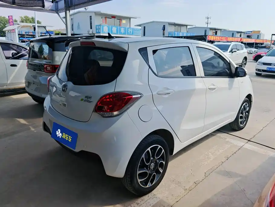 Changan Benben E-Star — миниатюра 3