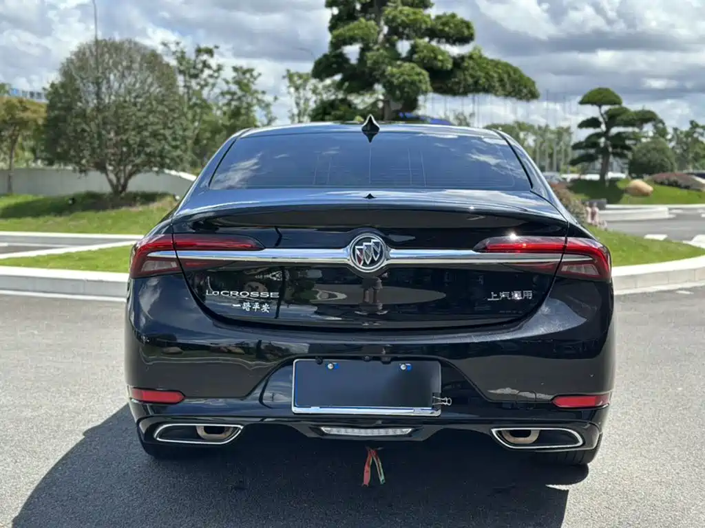Buick LaCrosse — миниатюра 17