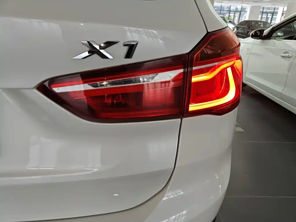 BMW X1 — миниатюра 8