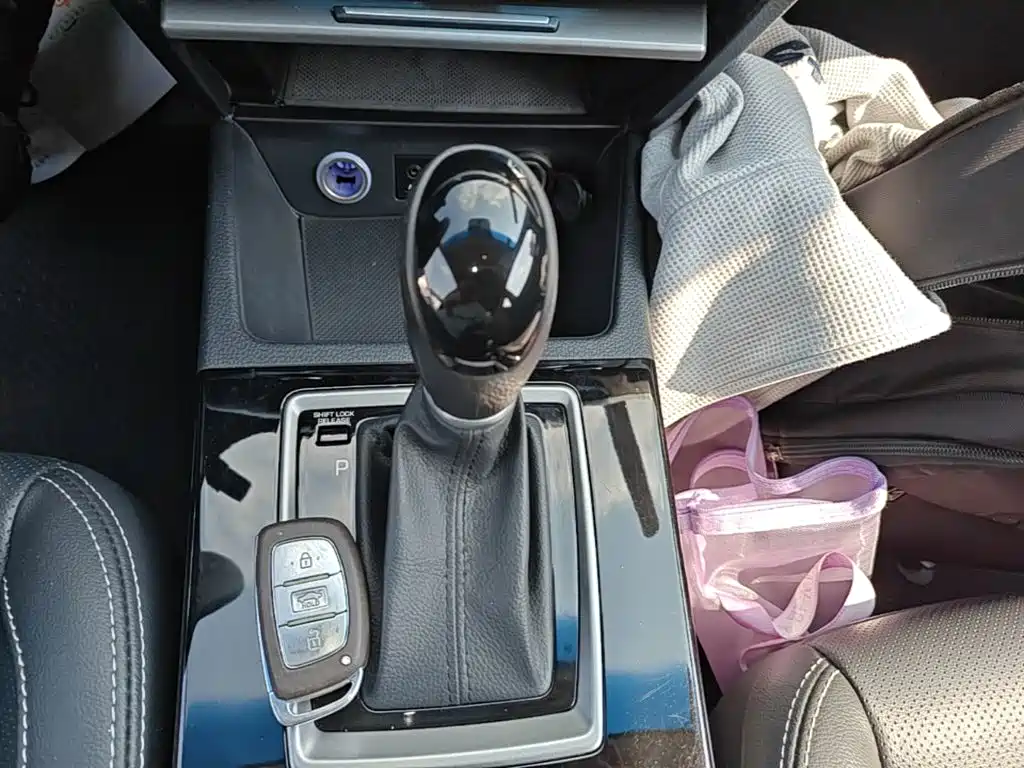 Hyundai Mistra — миниатюра 14