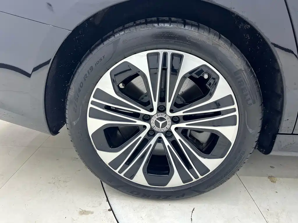 Mercedes-Benz E-Class New Energy — миниатюра 23